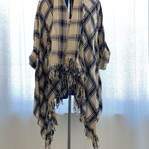 PLAID FRINGE CARDIGAN - Picture 6 of 8